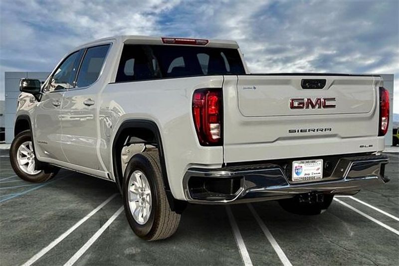 2024 GMC Sierra 1500 SLEImage 10