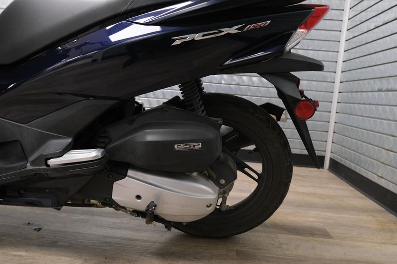 USED 2018 HONDA PCX 150 Image 11