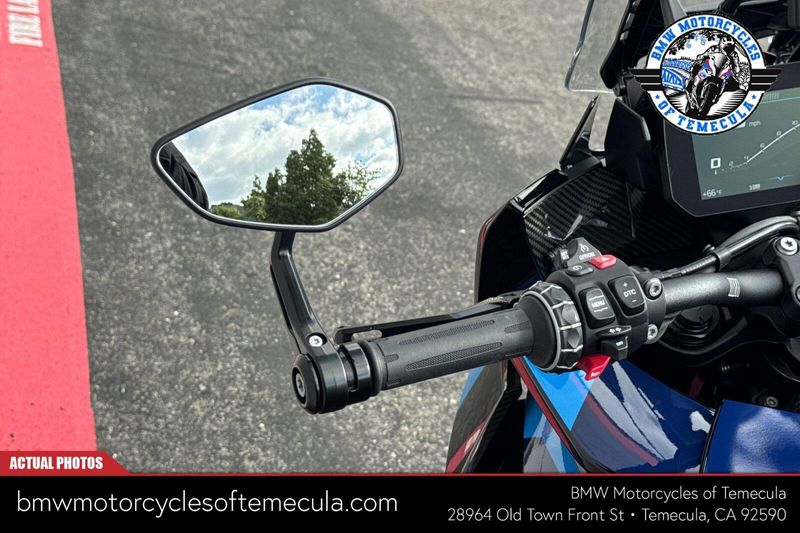 2026 BMW M 1000 XRImage 16