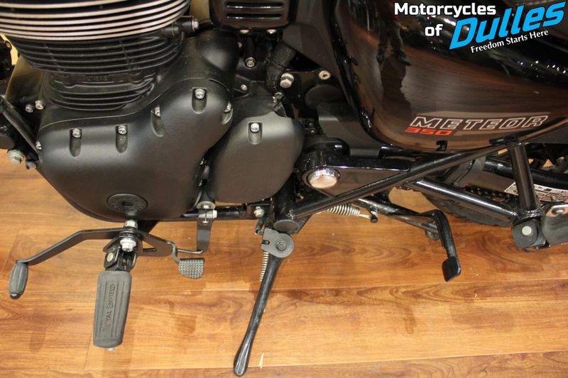 Used 2022 Royal Enfield Meteor 350 Image 15