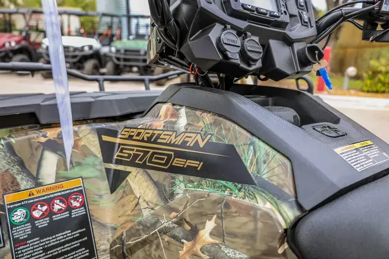 NEW 2025 POLARIS SPORTSMAN 570 HUNT EDITION Image 8