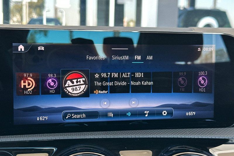 Used 2025 Mercedes-Benz CLA 250Image 20