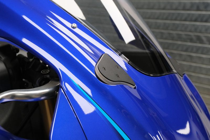 NEW 2026 YAMAHA YZFR1 Image 17