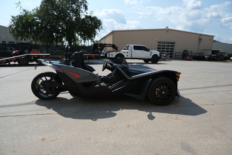 2023 Polaris SLINGSHOT SLR AUTODRIVE Image 9