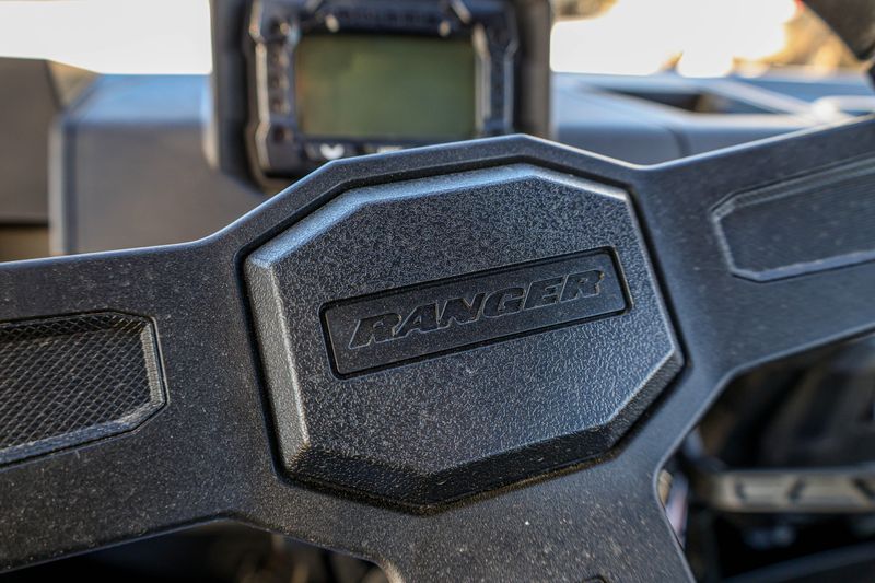 NEW 2026 POLARIS RANGER CREW 1000 PREMIUM Image 11