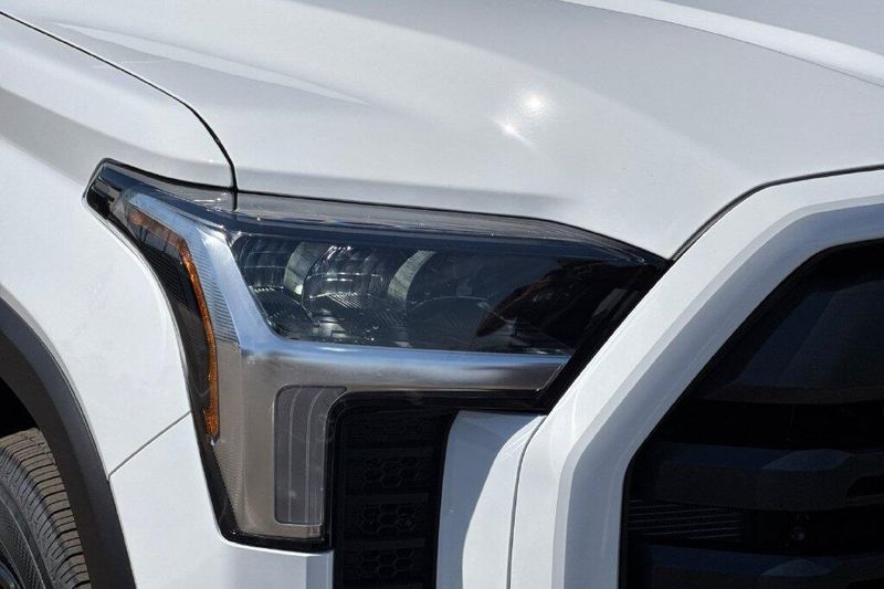 New 2026 Toyota Tundra SR5Image 28