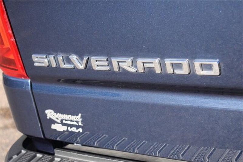 2022 Chevrolet Silverado 1500 LTD High CountryImage 21