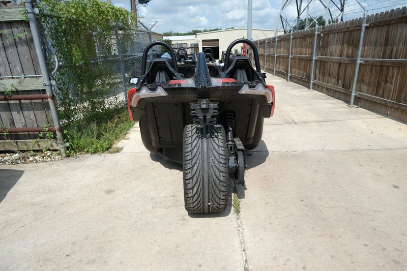 2024 Polaris SLINGSHOT SLR AUTODRIVE SLINGSHOT RED PEARLImage 9