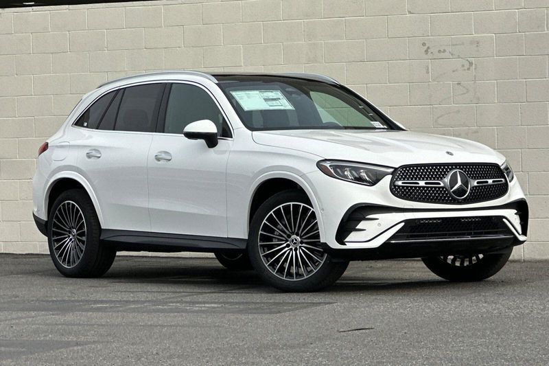 New 2026 Mercedes-Benz GLC-Class GLCGLC 300Image 2
