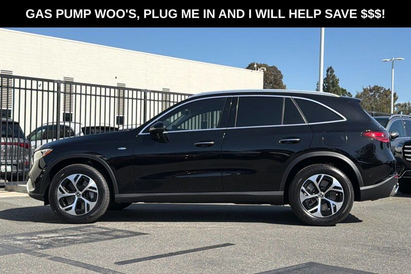 Used 2025 Mercedes-Benz GLC 350eImage 7