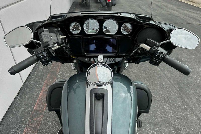 2020 Harley-Davidson Electra GlideImage 10