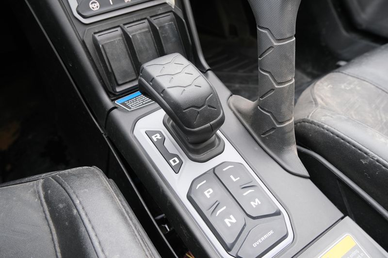 USED 2024 CAN-AM MAVERICK R 999T DCT Image 19