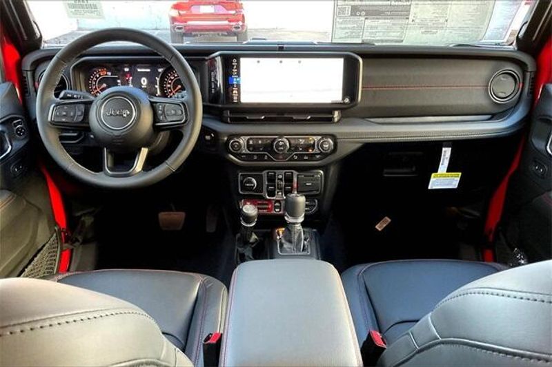 2026 Jeep Wrangler Unlimited Rubicon photo 4