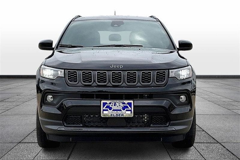 2024 Jeep Compass Latitude 4x4Image 5