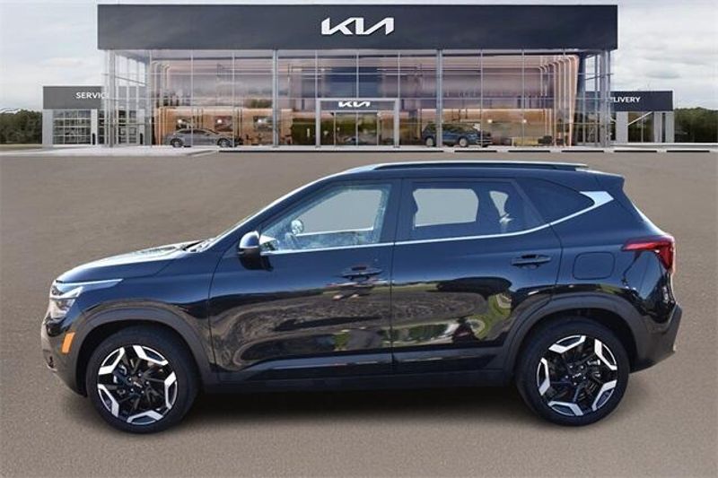 2024 Kia Seltos SXImage 8