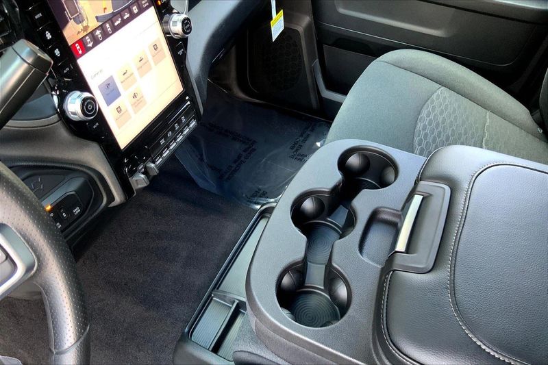 2026 Ram 3500 Tradesman photo 7