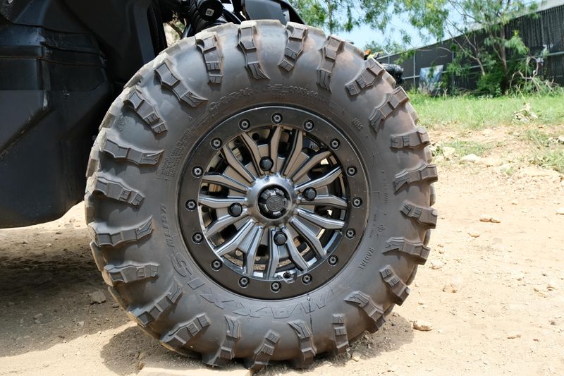 USED 2025 YAMAHA YXZ1000R EPS SS XT-R Image 12