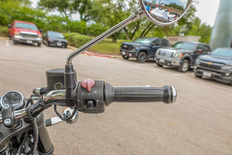 USED 2021 ROYAL ENFIELD METEOR 350 Image 2