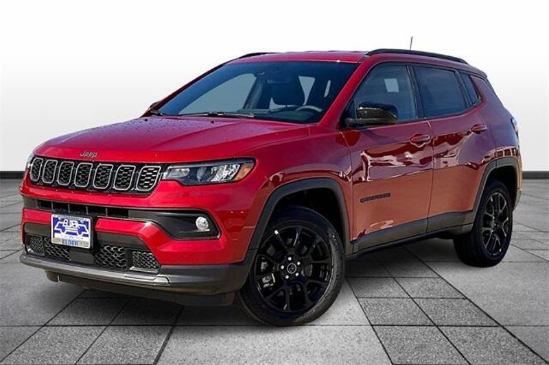 2025 Jeep Compass Latitude 4x4Image 2