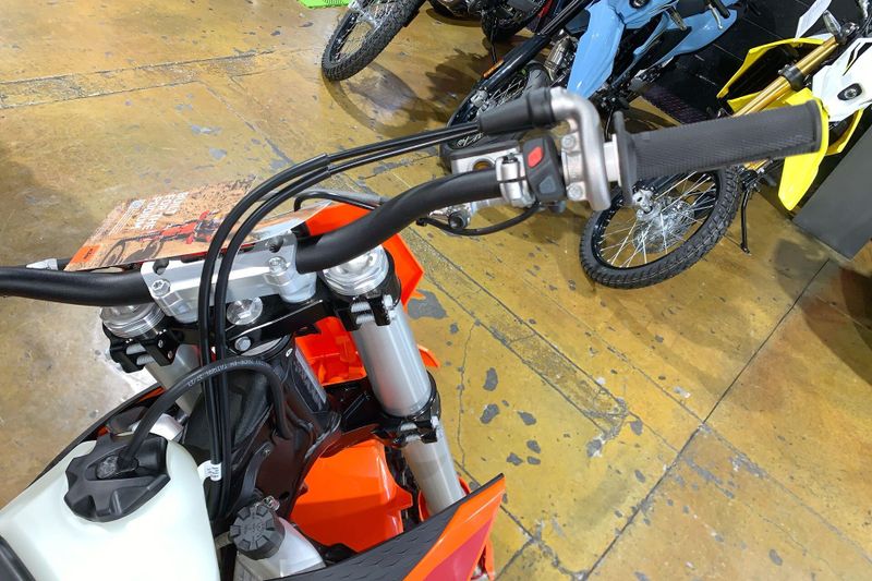 New 2025 KTM 450 XC-F Image 18
