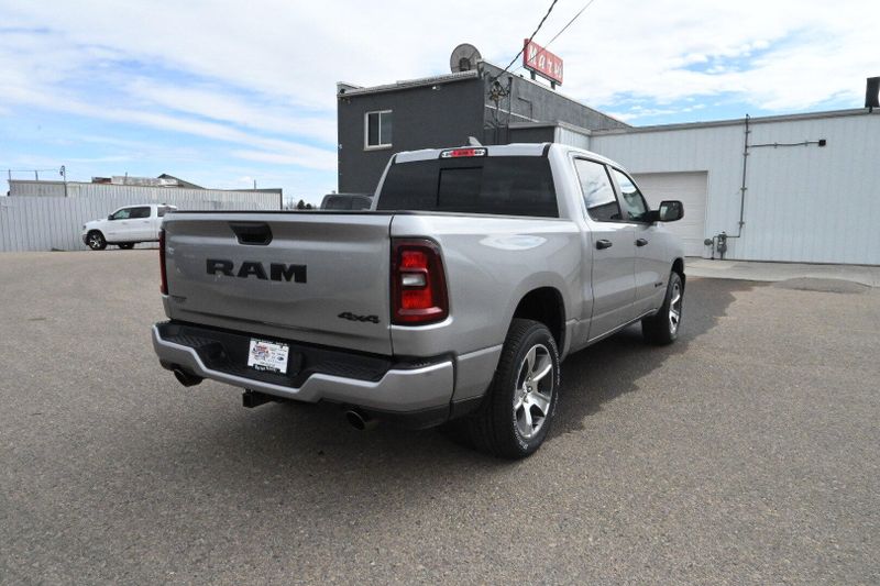 2025 RAM 1500 TradesmanImage 8
