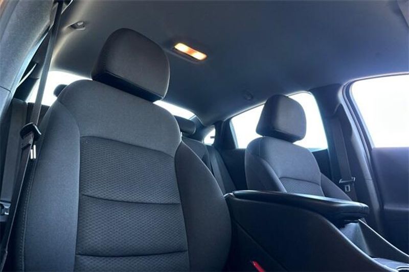Used 2022 Chevrolet Malibu LTImage 14