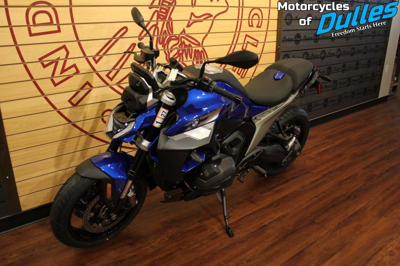 2026 BMW R1300R ASAImage 4