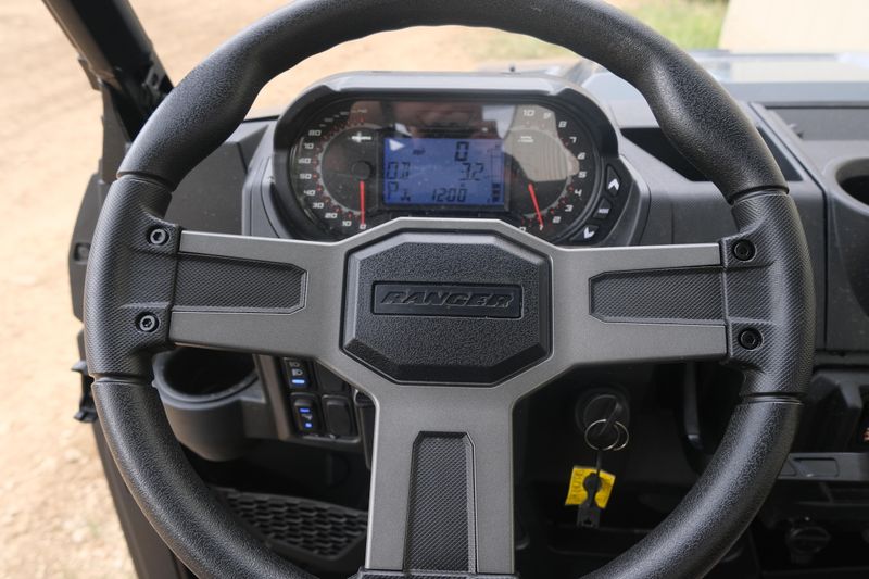 2025 Polaris RANGER XP 1000 PREMIUM STEALTH GRAY Image 11