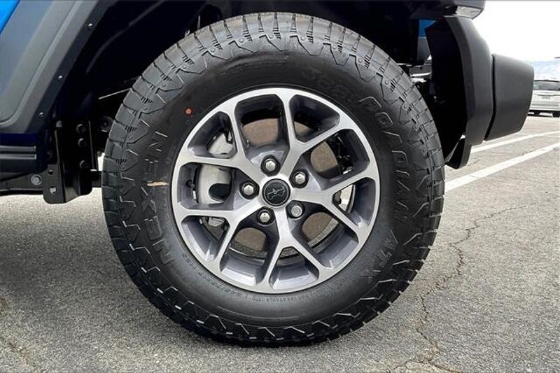 New 2025 Jeep Wrangler 4-door Sport SImage 10