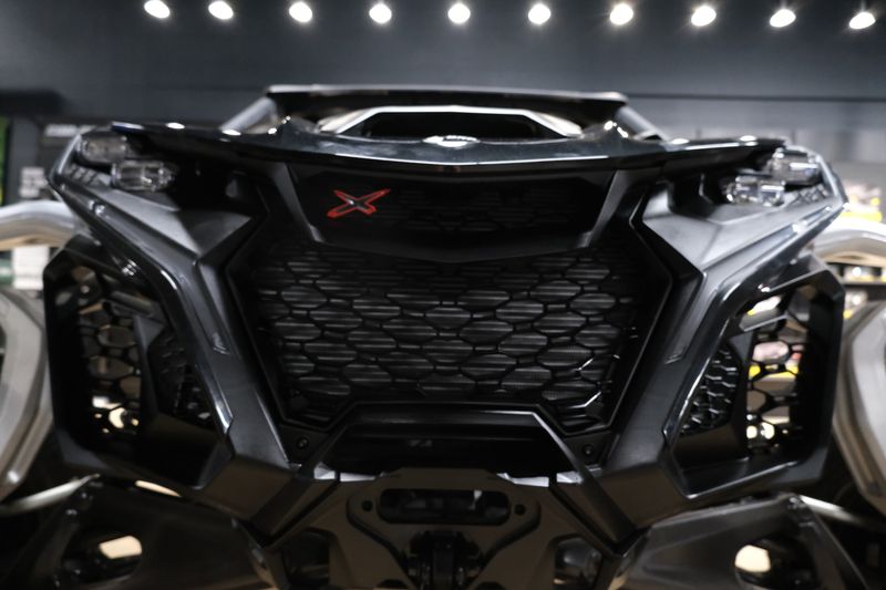 2024 Can-Am MAVERICK R X 999T DCT TRIPLE BLACKImage 17