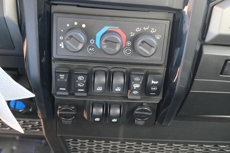 NEW 2025 POLARIS RANGER CREW XD 1500 NORTHSTAR EDITION ULTIMATE Image 27