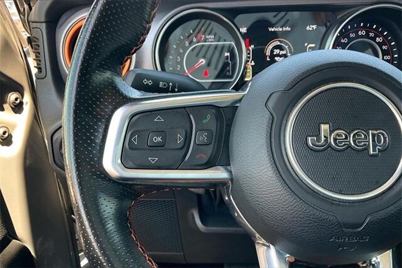 2021 Jeep Gladiator MojaveImage 18