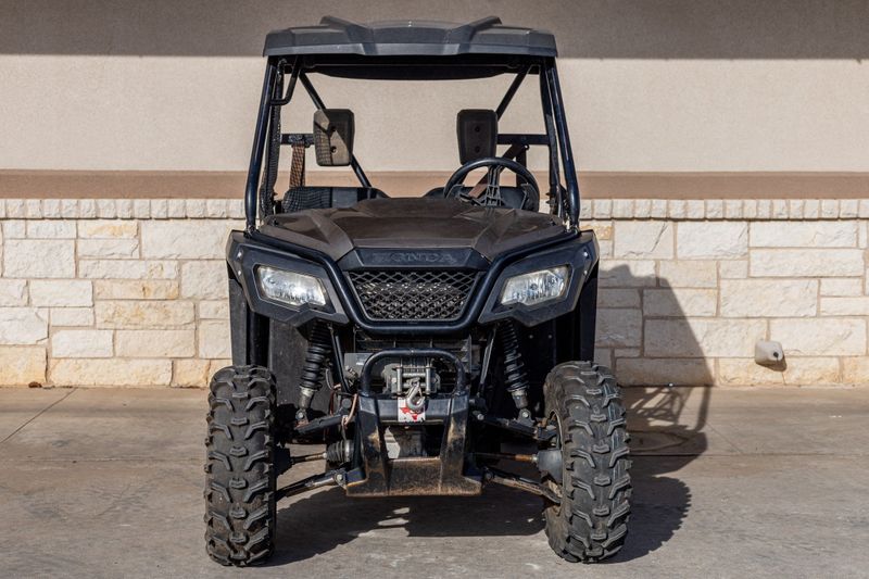 2020 HONDA Pioneer 500 Base in a GREEN exterior color. Family PowerSports (877) 886-1997 familypowersports.com 