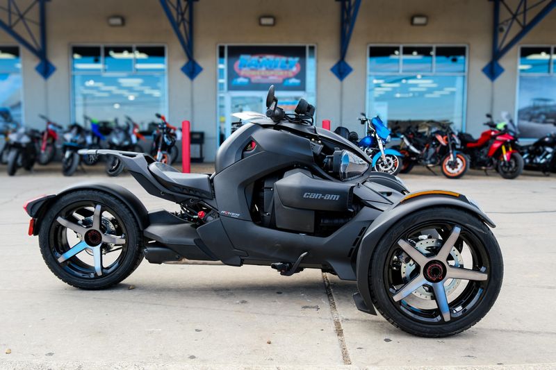 2024 Can-Am RYKER SPORT 900 BLACKImage 9