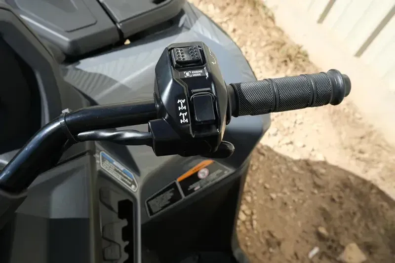 NEW 2026 CAN-AM OUTLANDER MAX DPS 1000R Image 16