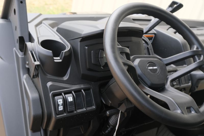 2025 Can-Am DEFENDER MAX XT HD10  STEALTH BLACK Image 18