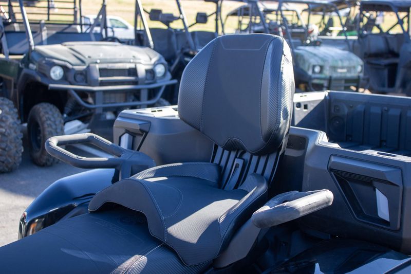 NEW 2026 CAN-AM OUTLANDER MAX 6X6 BACKCOUNTRY 1000R Image 20