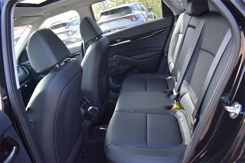 2025 Kia Seltos EXImage 19
