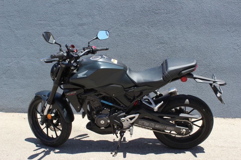 Used 2023 Honda CB300R ABS Image 6