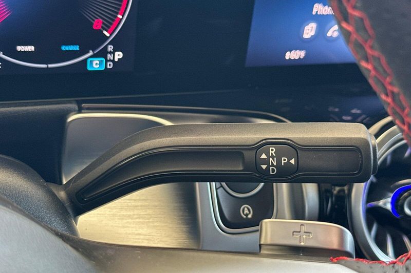 New 2026 Mercedes-Benz GLB 250Image 18