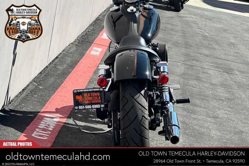 2016 Harley-Davidson Dyna in a Black exterior color. BMW Motorcycles of Temecula – Southern California (951) 506-6903 bmwmotorcyclesoftemecula.com 