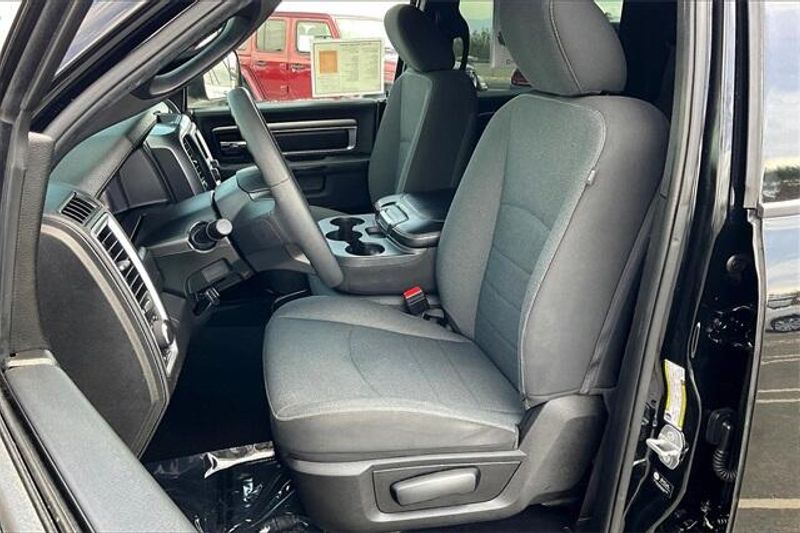 2021 RAM 1500 Classic WarlockImage 24