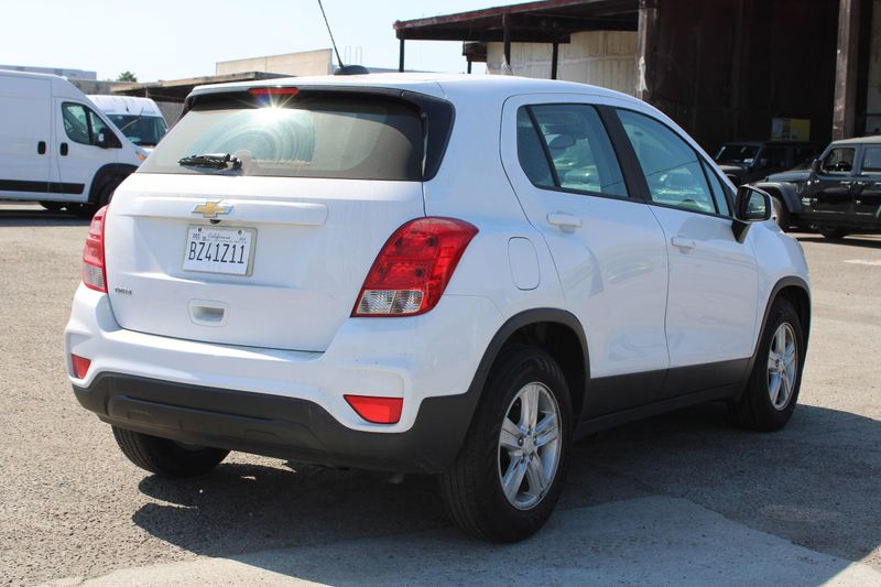 2020 Chevrolet Trax LSImage 4