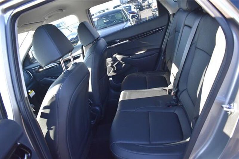 2025 Kia Seltos EXImage 18