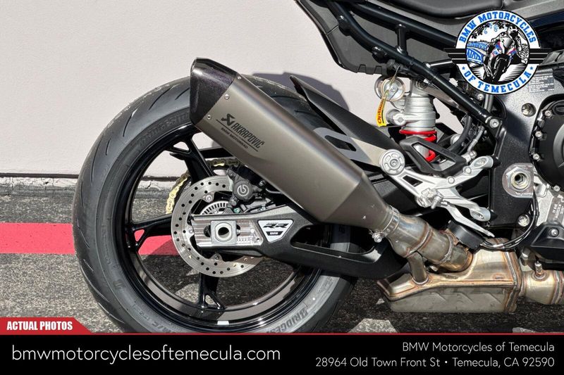 2026 BMW S 1000 RRImage 2