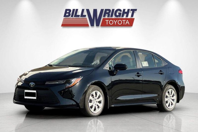 New 2027 Toyota Corolla LEImage 7