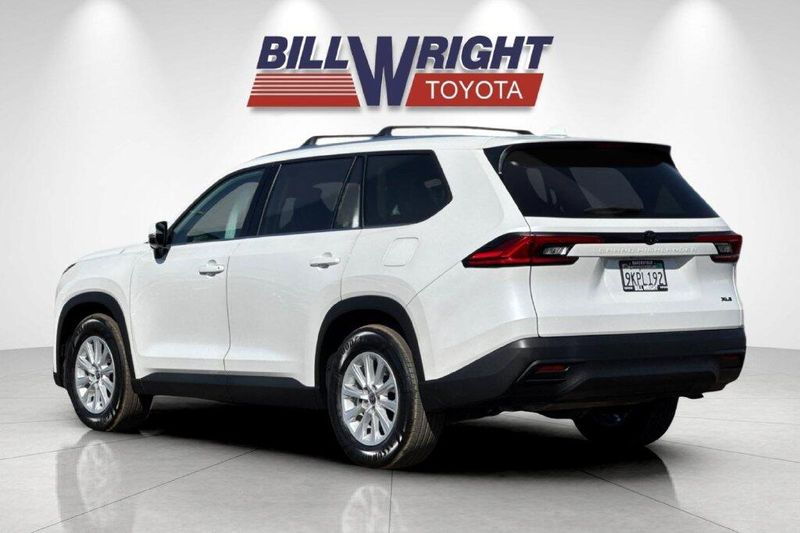 Used 2024 Toyota Grand Highlander XLEImage 5