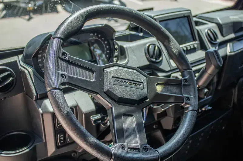 New 2026 Polaris RANGER CREW XP 1000 NORTHSTAR EDITION ULTIMATE PURSUIT CAMO Image 9