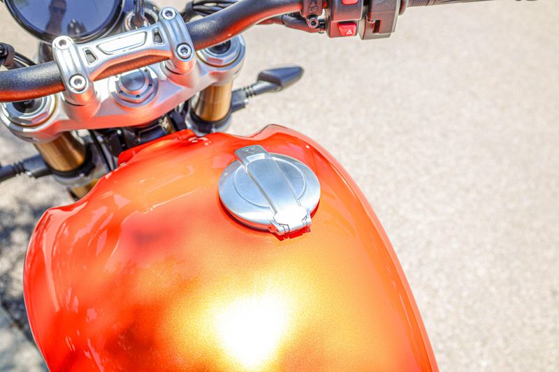 USED 2025 TRIUMPH SPEED TWIN 1200 Image 25