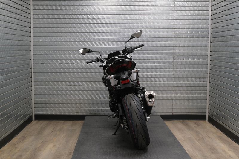 NEW 2026 KAWASAKI Z900 ABS Image 4